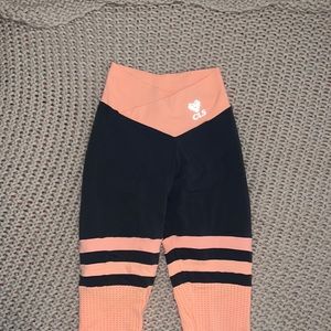 CLS sportswear peach striped leggings V-cut waist